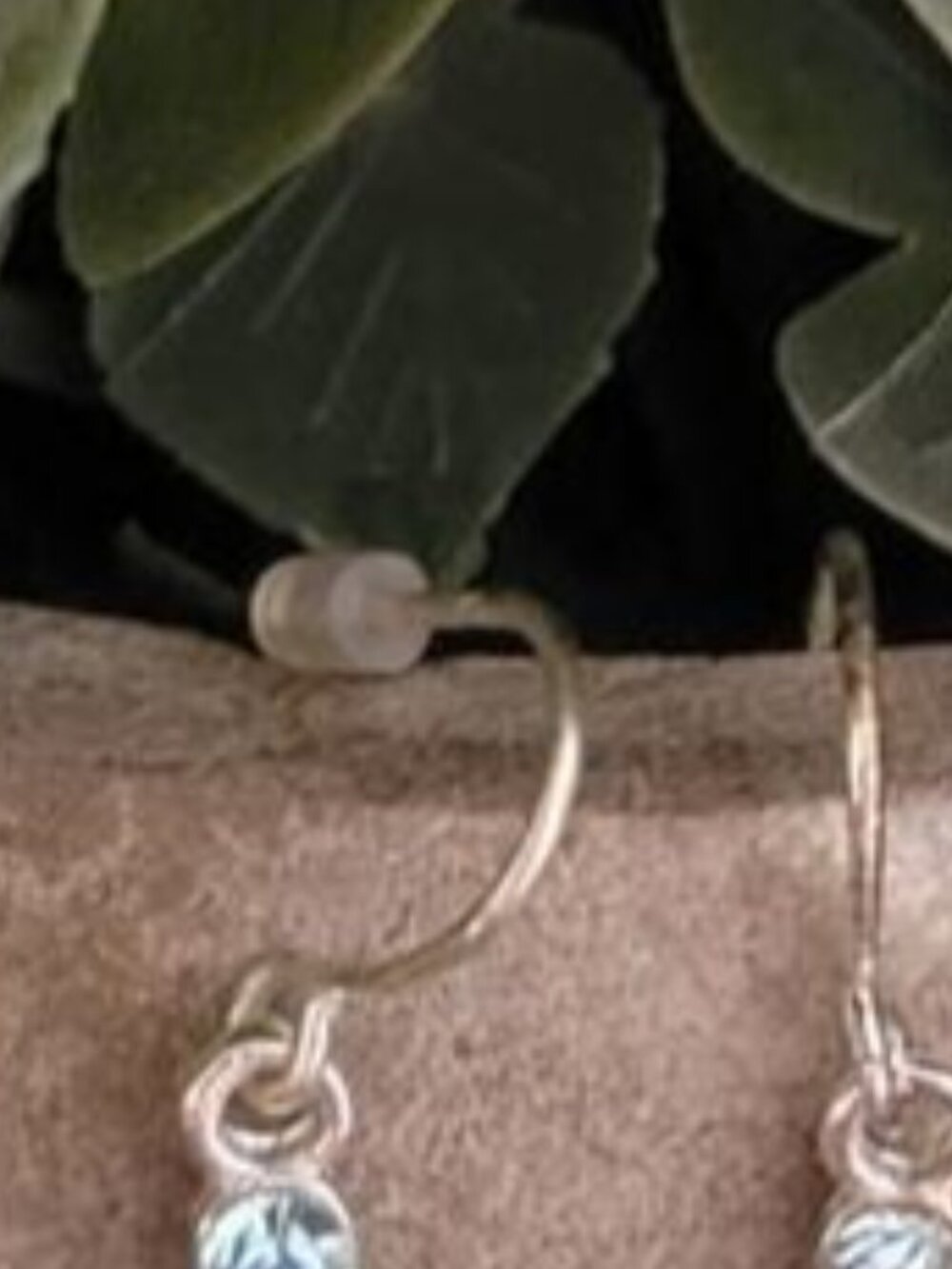 Blue Oval Gem Stone Dangly Drop Fashion Jewelry Earrings Silvertone Hardware